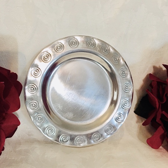 Vintage Like New Small Silver Design Serving Dish - Picture 3 of 8